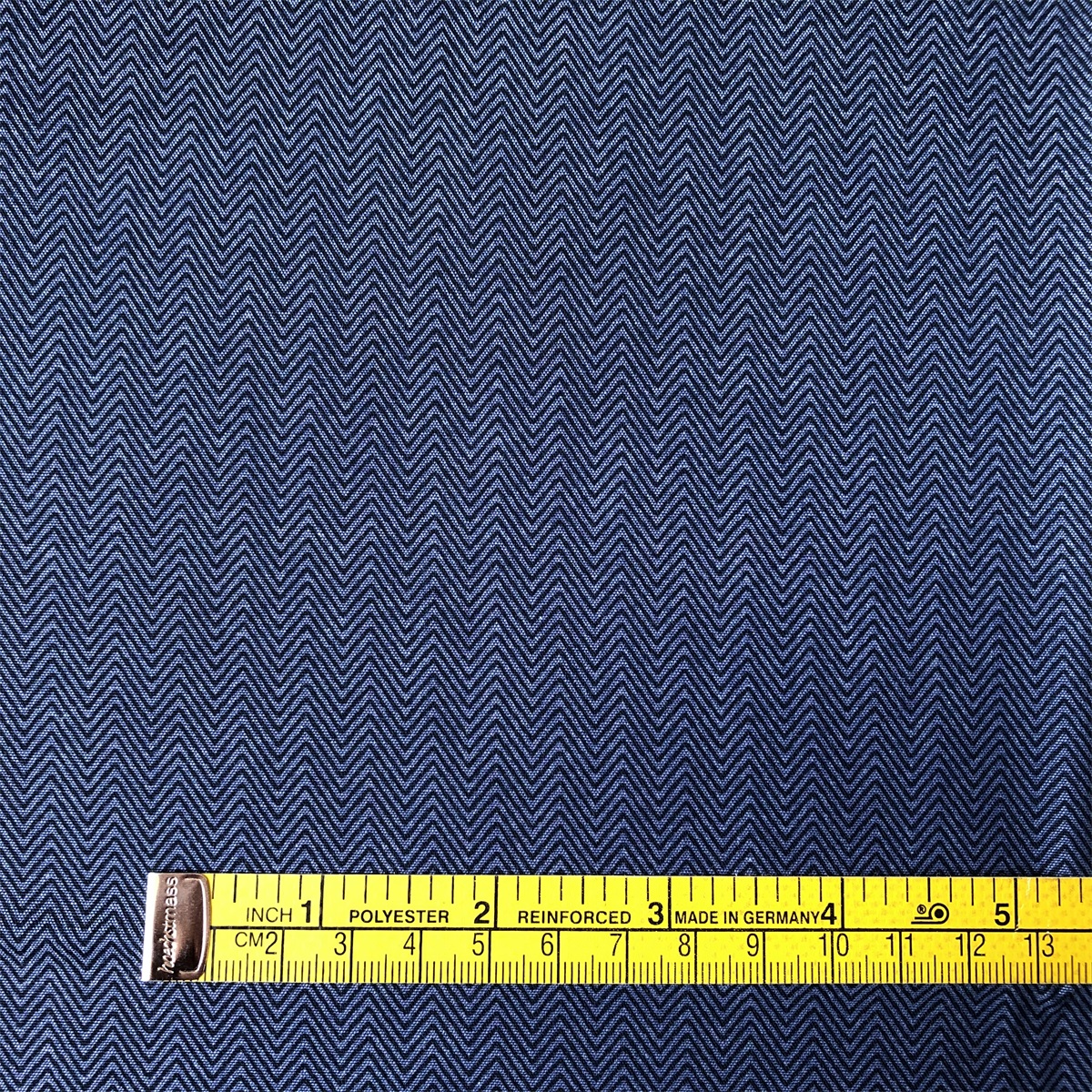 High quality Eco-friendly Cotton Fabric for men's shirts 100% cotton printed on yarn dyed chambray plain woven shirts fabric